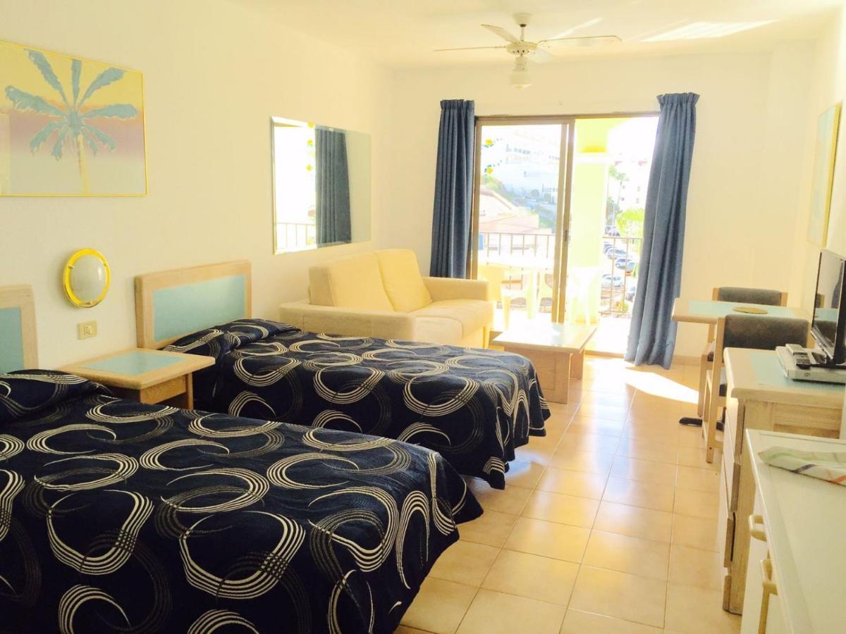 Studio Castle Harbour Vistas Piscina Apartment Los Cristianos  Exterior photo